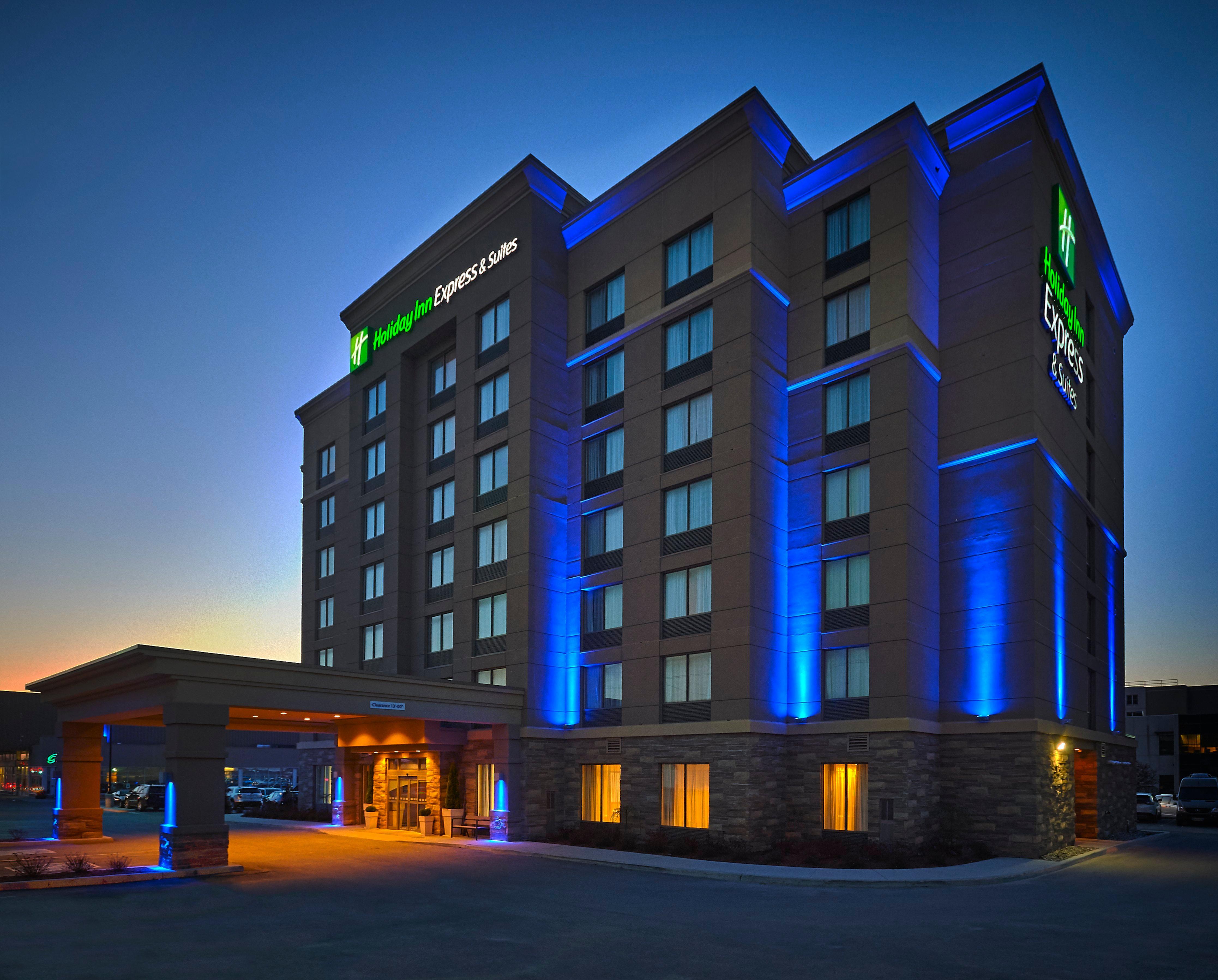 Holiday Inn Express And Suites Timmins By Ihg Екстер'єр фото